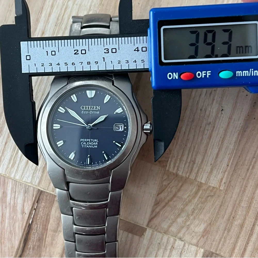 Citizen brand eco